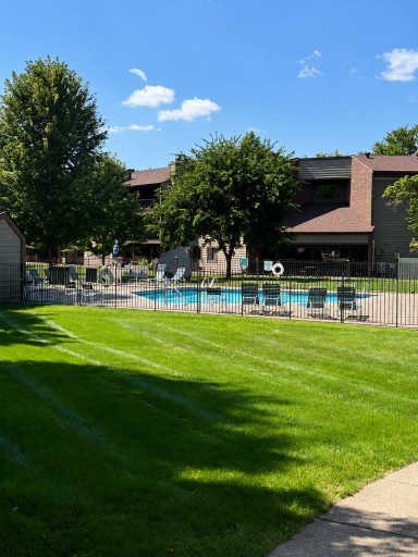 7601 W 101st Street, 114, Bloomington, MN 55438