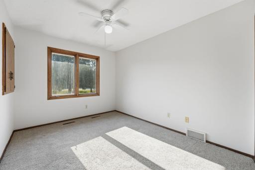Bright, comfortable, and full of possibilities! Whether it becomes a child’s bedroom, welcoming guest room, or cozy space of your own, there’s plenty of room to settle in and make it special.