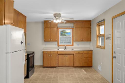 Large kitchen space