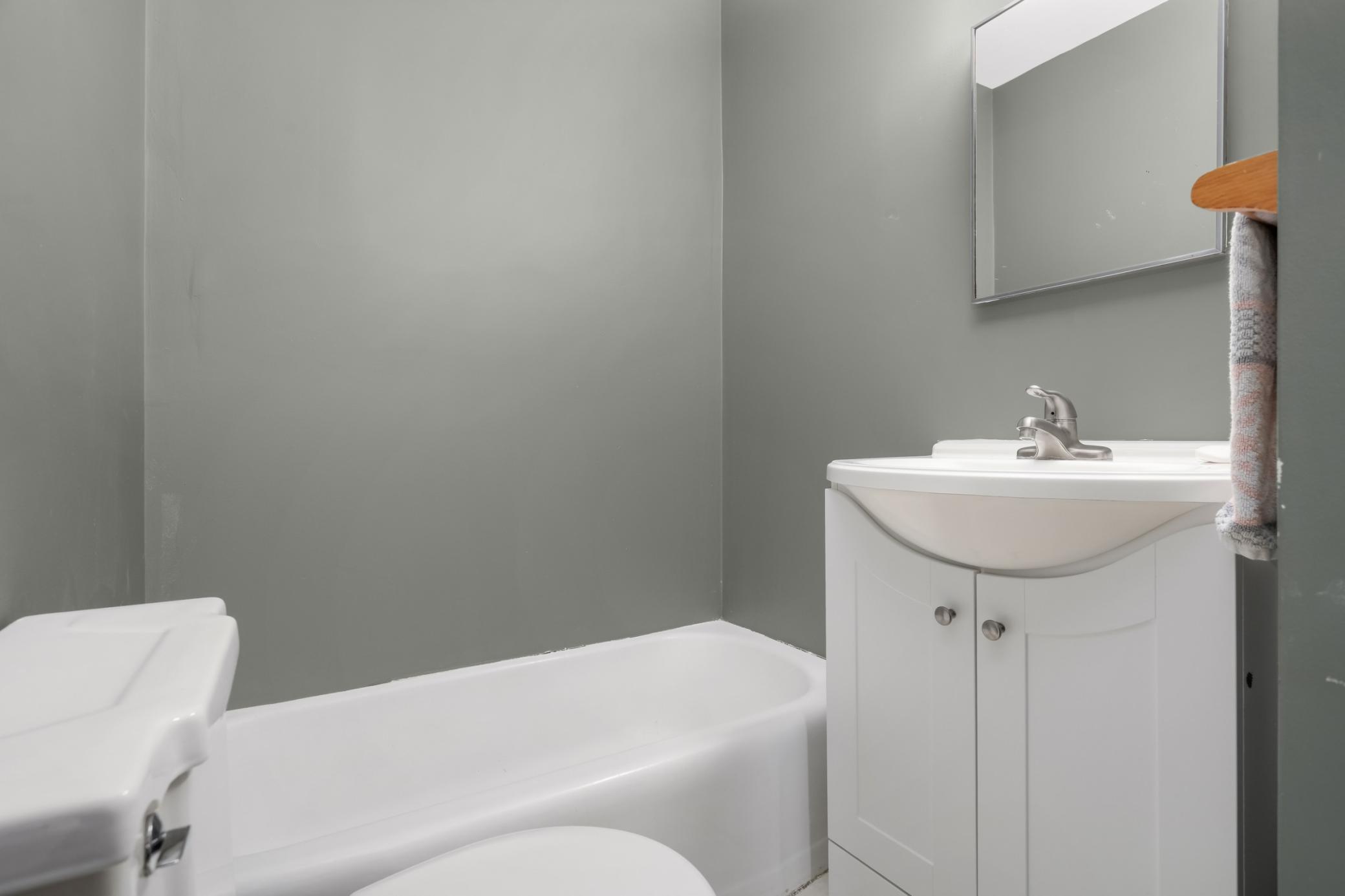 Main floor bath