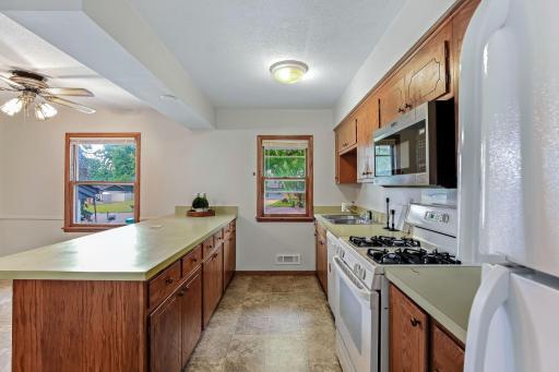 13949 Gauntlet Court, Apple Valley, MN 55124