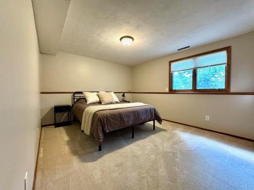 404 Crescent Drive, Albert Lea, MN 56007