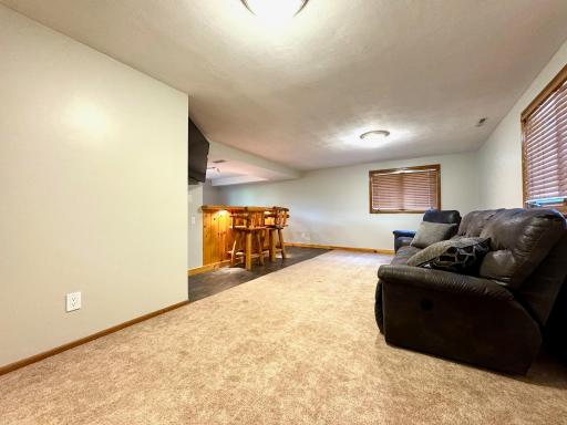 404 Crescent Drive, Albert Lea, MN 56007