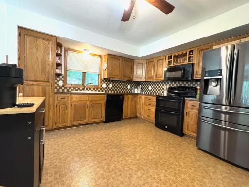 404 Crescent Drive, Albert Lea, MN 56007