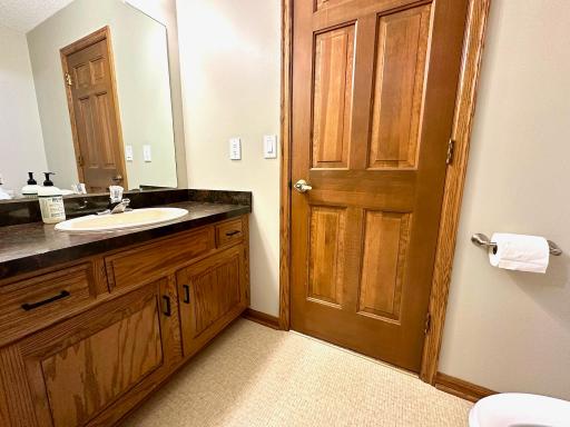 404 Crescent Drive, Albert Lea, MN 56007