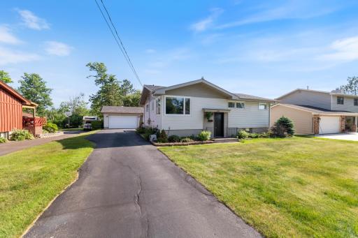 588 W Winona Street, Duluth, MN 55803