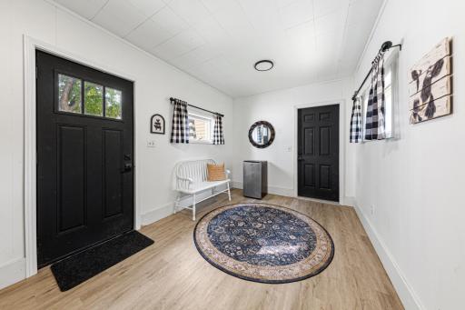 308 1st Street NW, New Richland, MN 56072