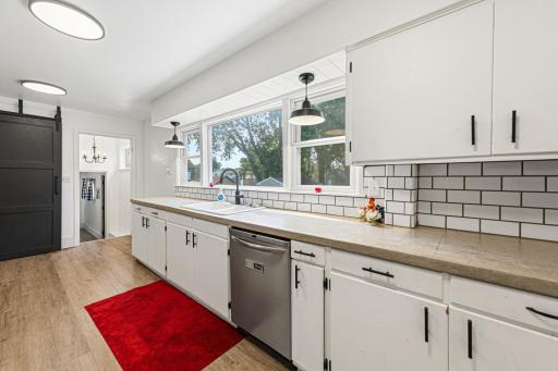 308 1st Street NW, New Richland, MN 56072