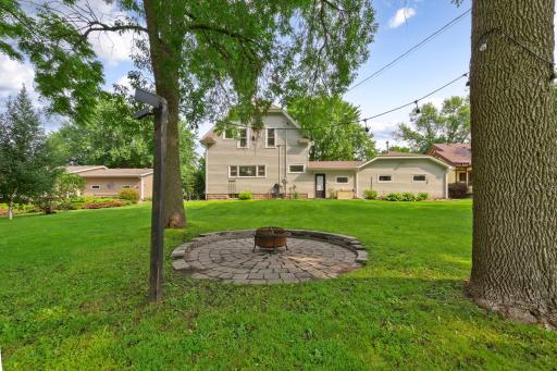 308 1st Street NW, New Richland, MN 56072