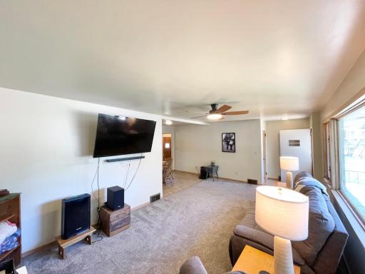 16 S Paffrath Avenue, Springfield, MN 56087