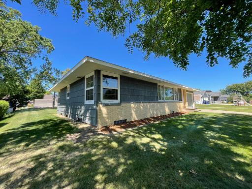 16 S Paffrath Avenue, Springfield, MN 56087