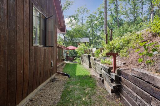 16042 6th Street N, Lakeland, MN 55043