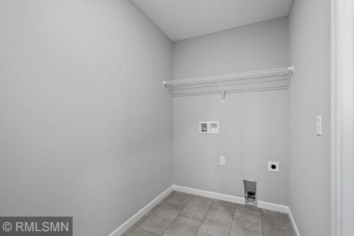 16590 Ulysses Street NW, Elk River, MN 55330