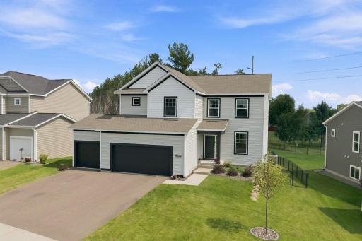 15519 Goodview Trail N, Hugo, MN 55038