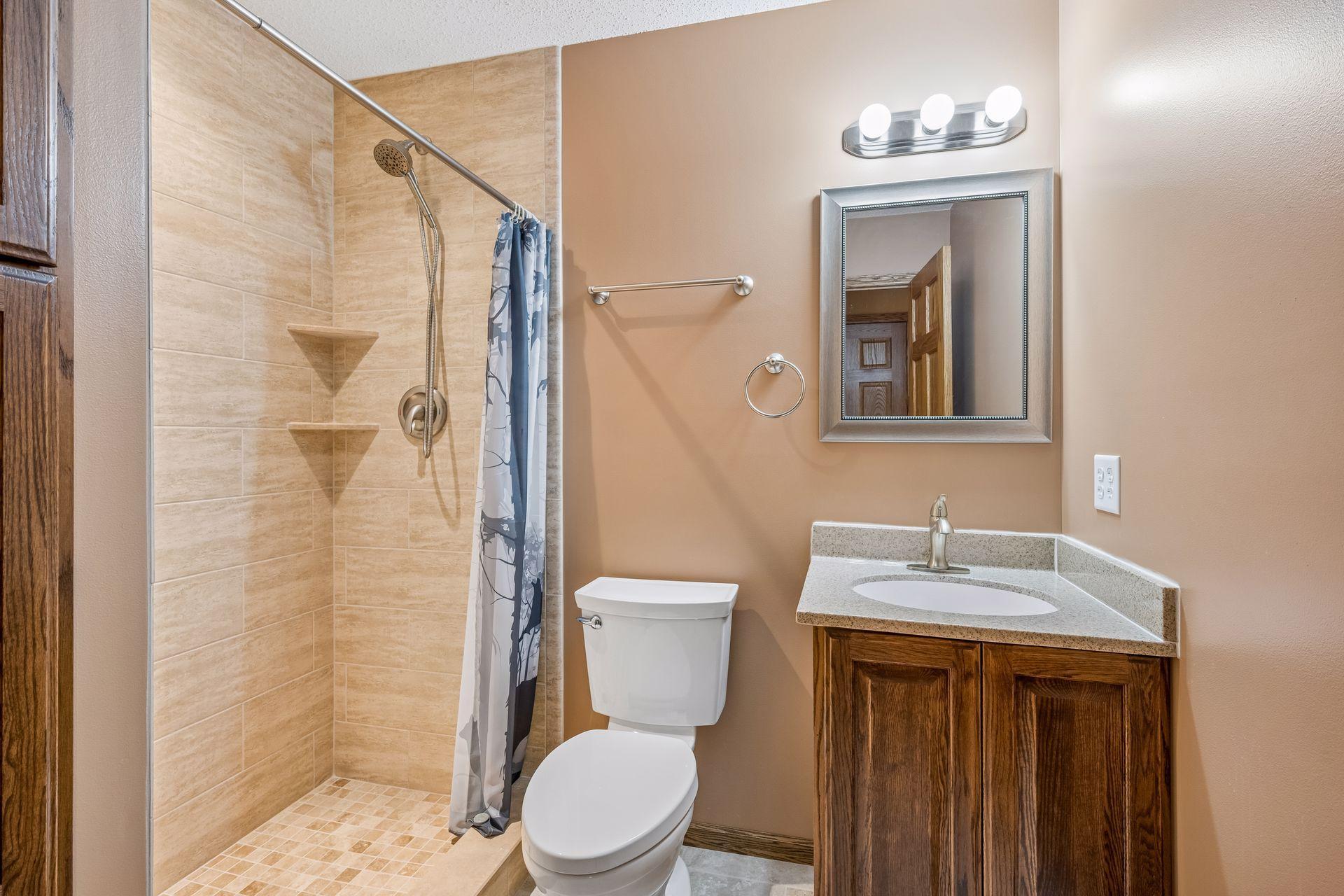 Lower-Level 3/4 Bathroom