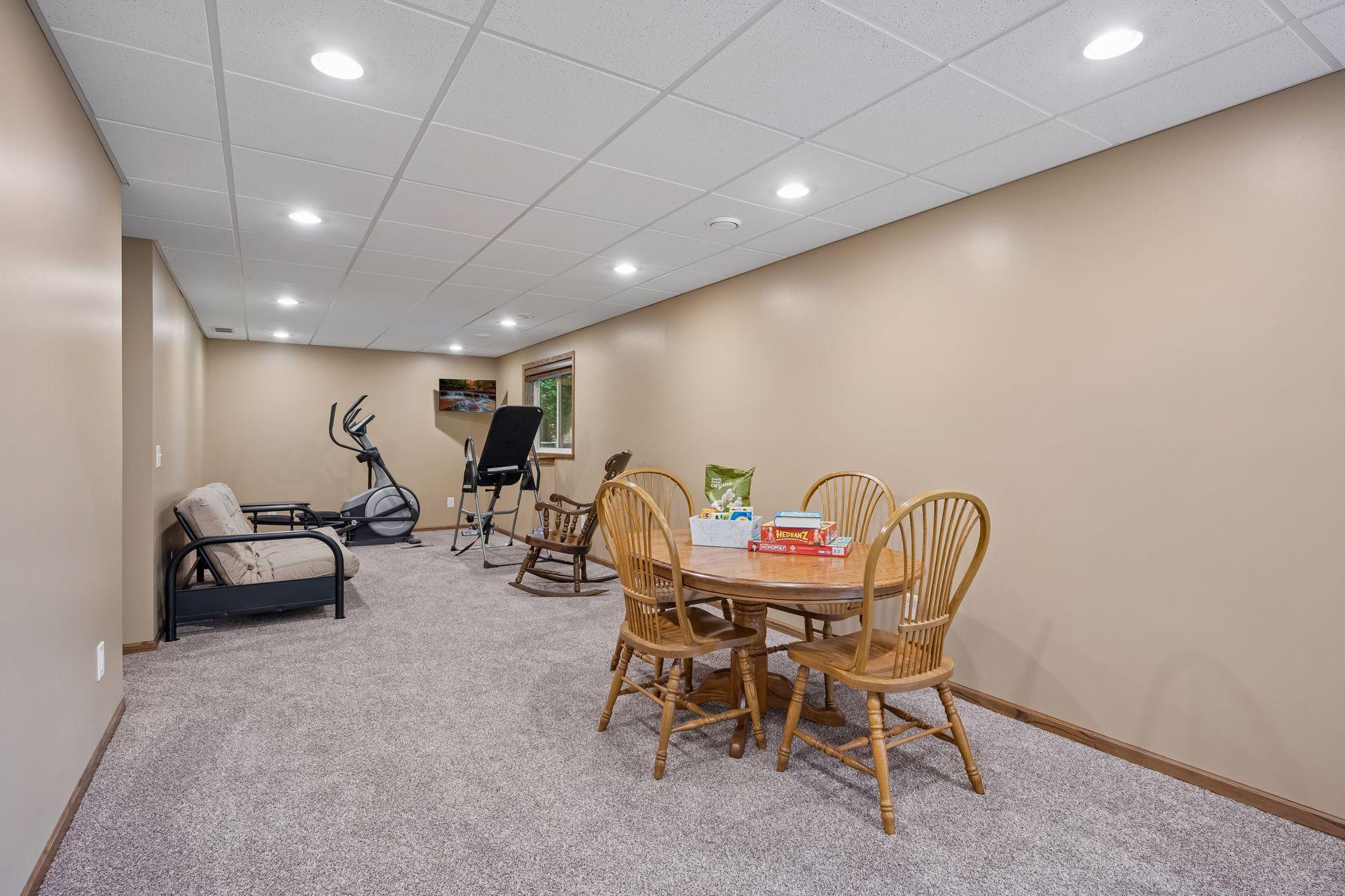 Recreation Room or Possible Bedroom