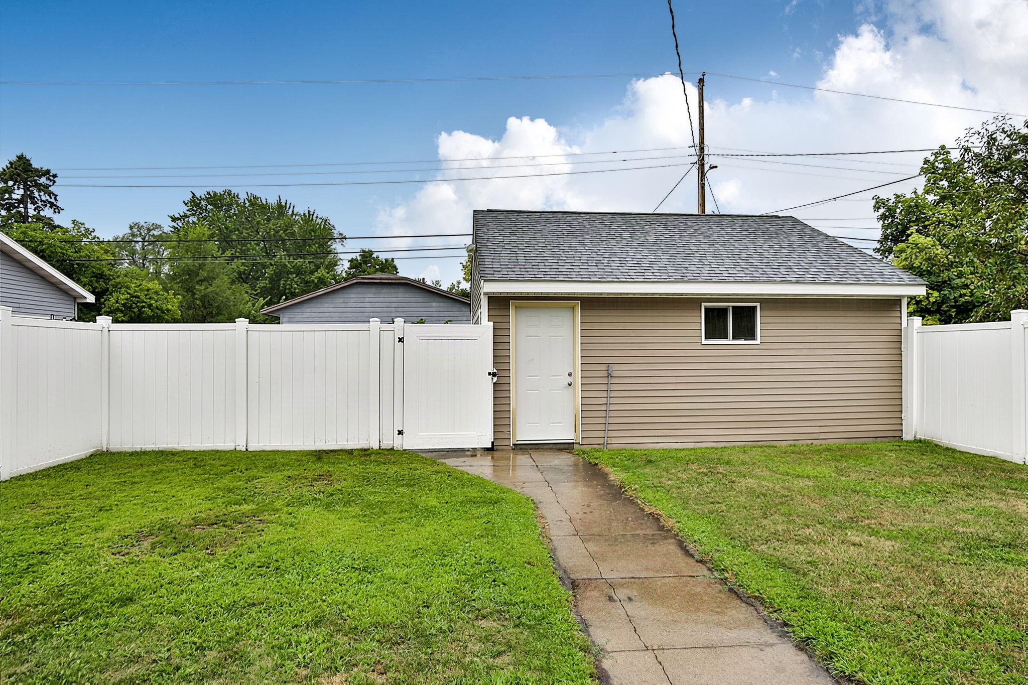 Privacy fence in backyard