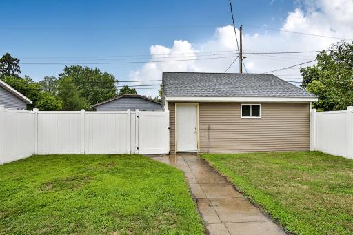 745 27th Avenue N, Saint Cloud, MN 56303