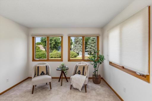Photo for 808 Winterberry Drive, Saint Paul, MN 55125 - listing #7123256 808 Winterberry Drive, Saint Paul, MN 55125