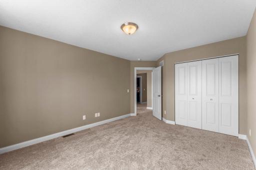 4014 Holasek Path Chaska, MN