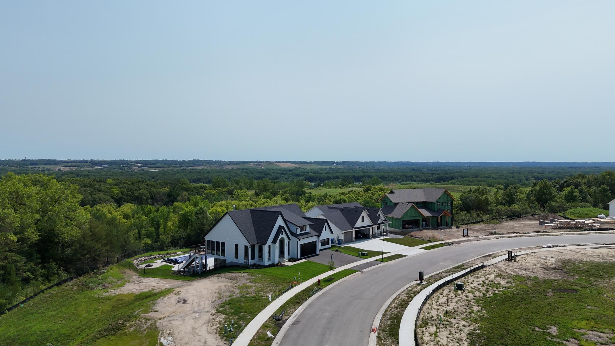 Carlson Bluffs, Brookside Drive