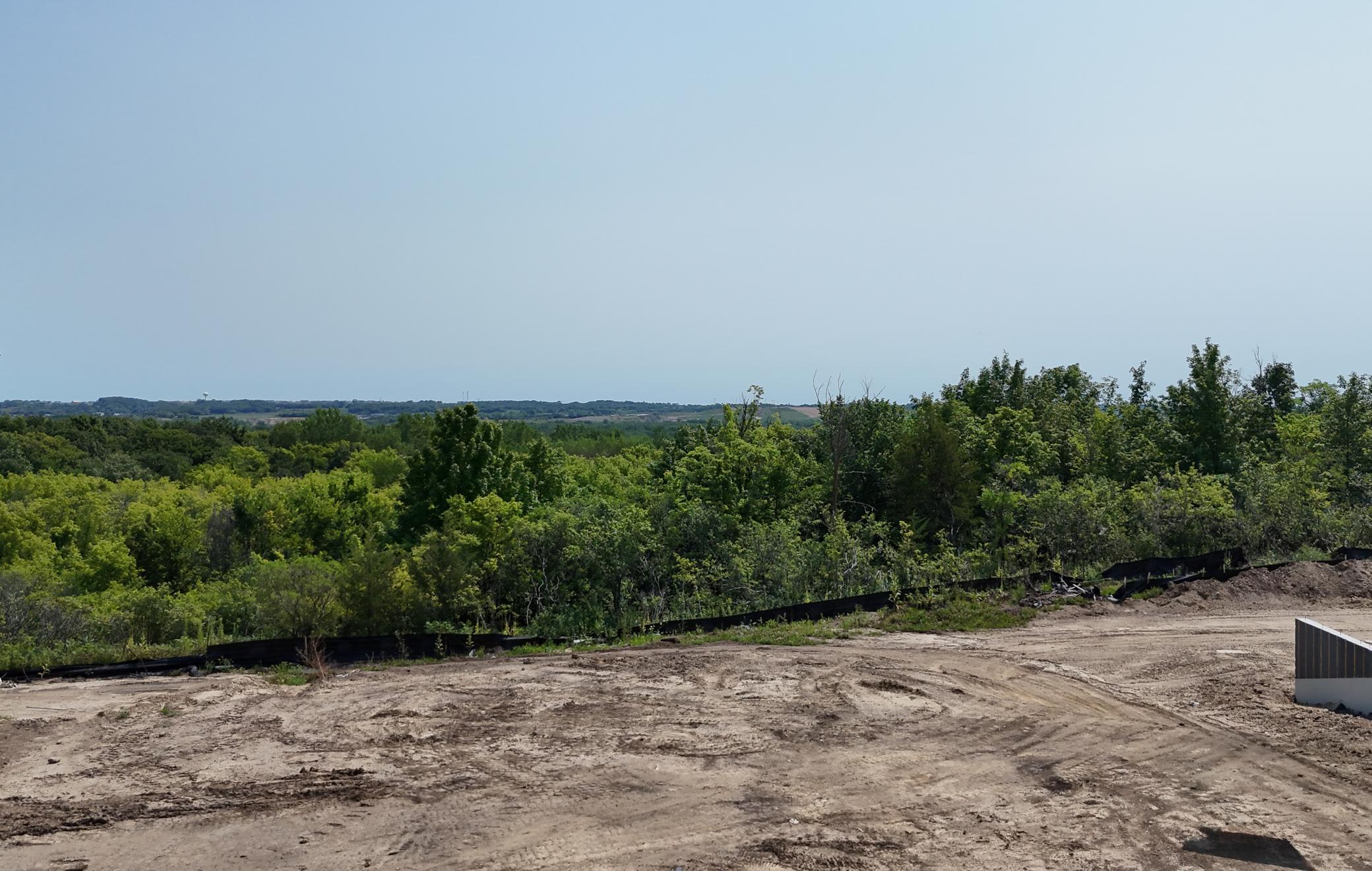Protected Bluff Line with Minnesota River Valley Views!