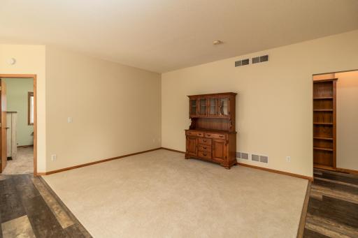 193 Goldfinch Ln Clearwater - 4.jpg