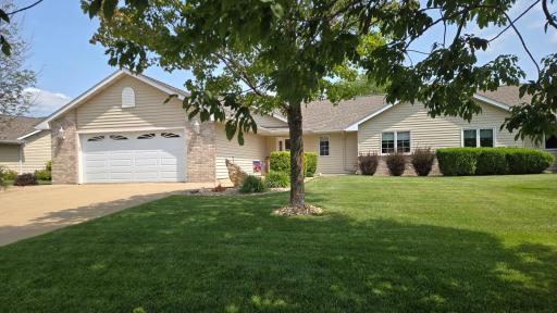 1405 26th Street SW, Austin, MN 55912