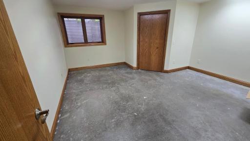 1405 26th Street SW, Austin, MN 55912
