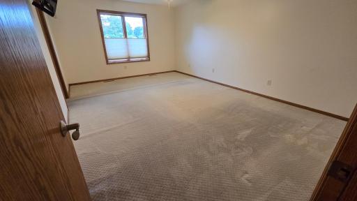 1405 26th Street SW, Austin, MN 55912