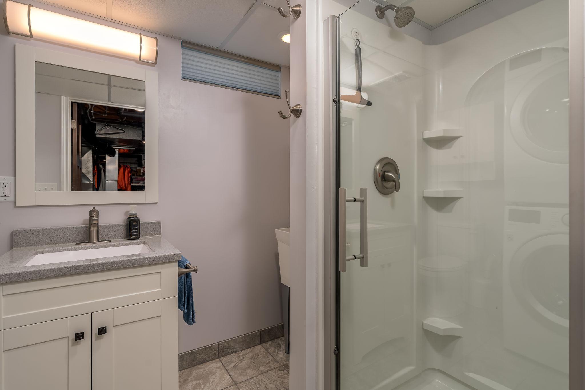 32-web-or-mls-48186-belgrade-township-193.jpg