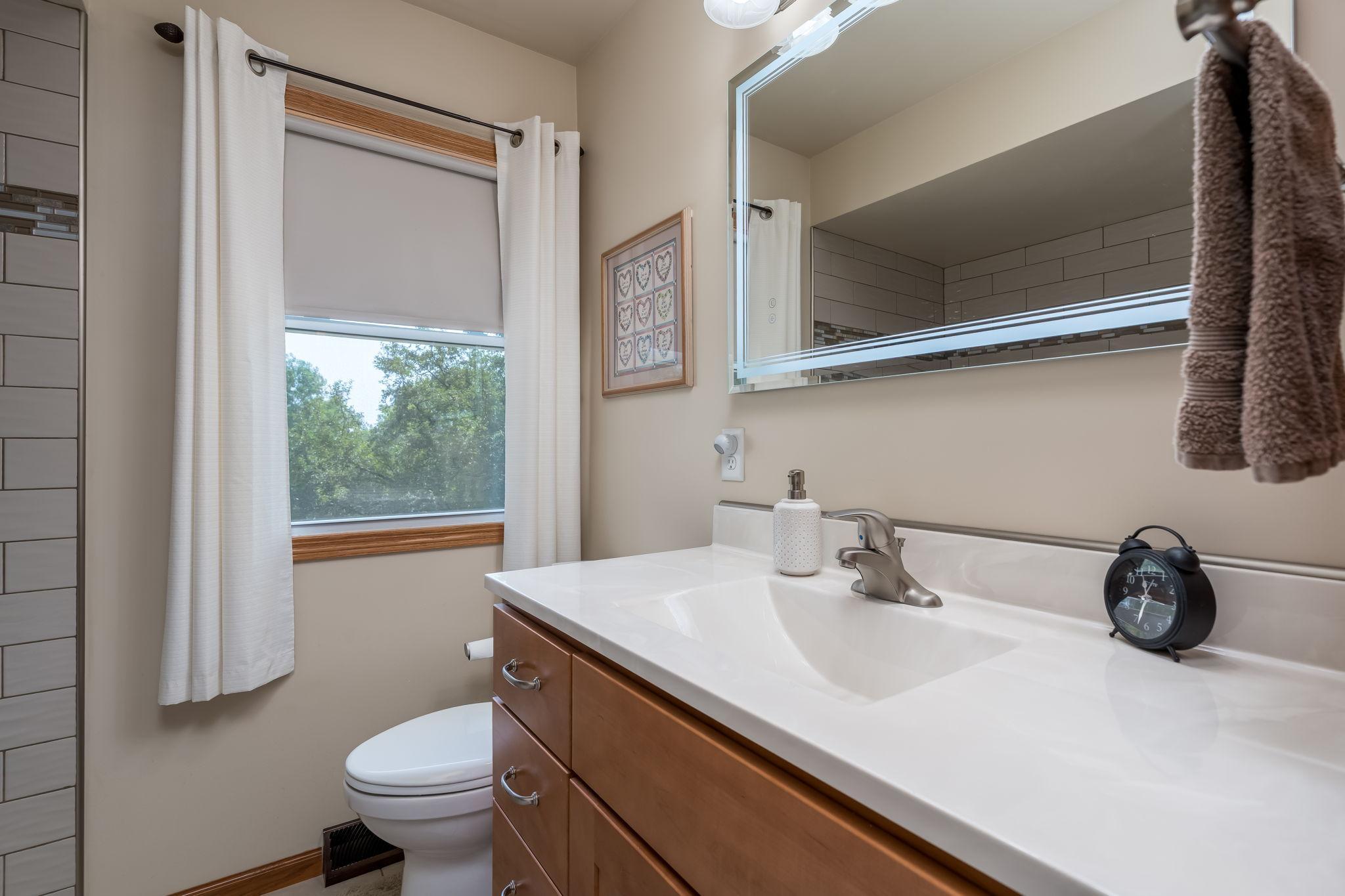 28-web-or-mls-48186-belgrade-township-193.jpg
