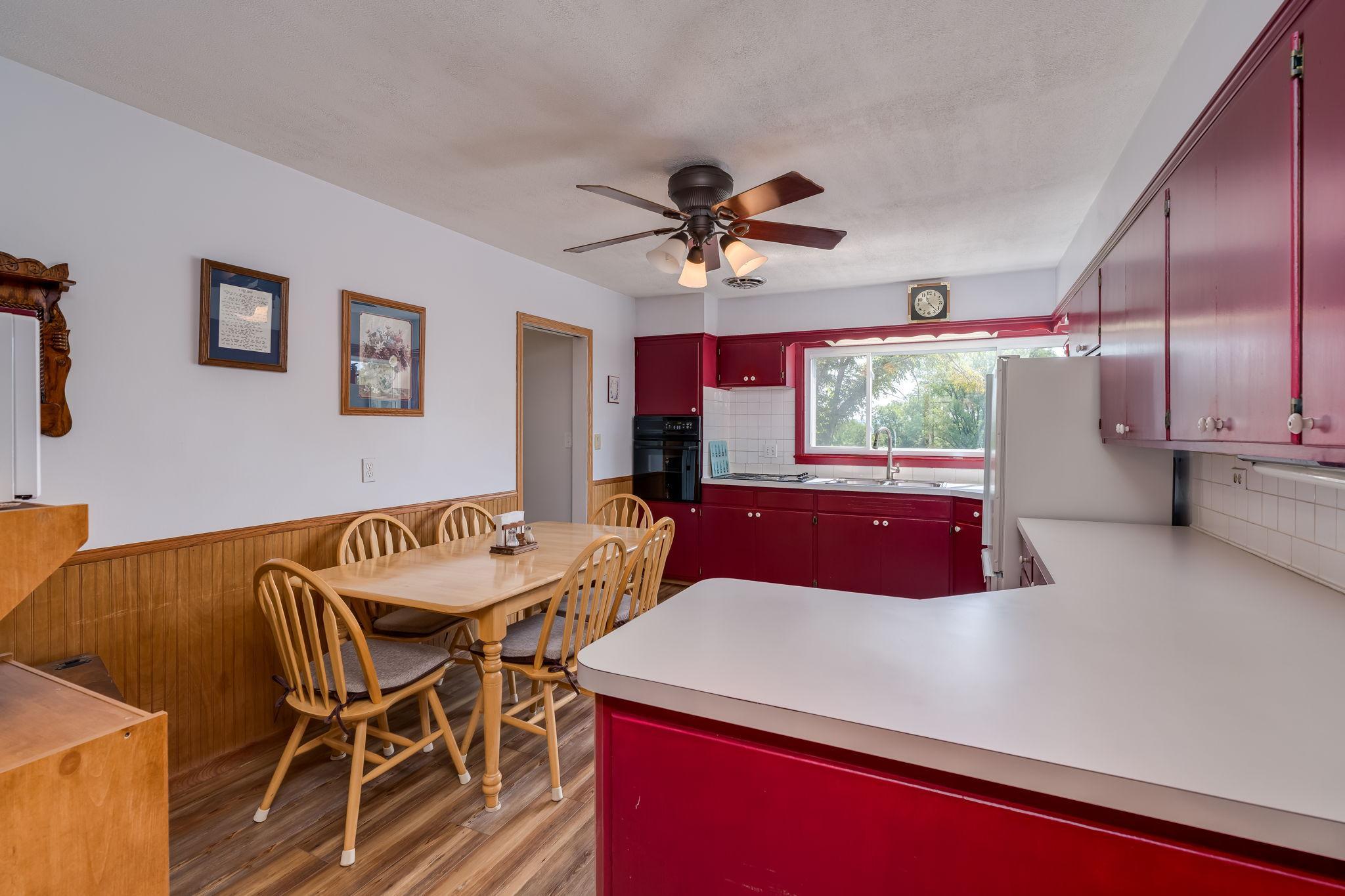 12-web-or-mls-48186-belgrade-township-193.jpg