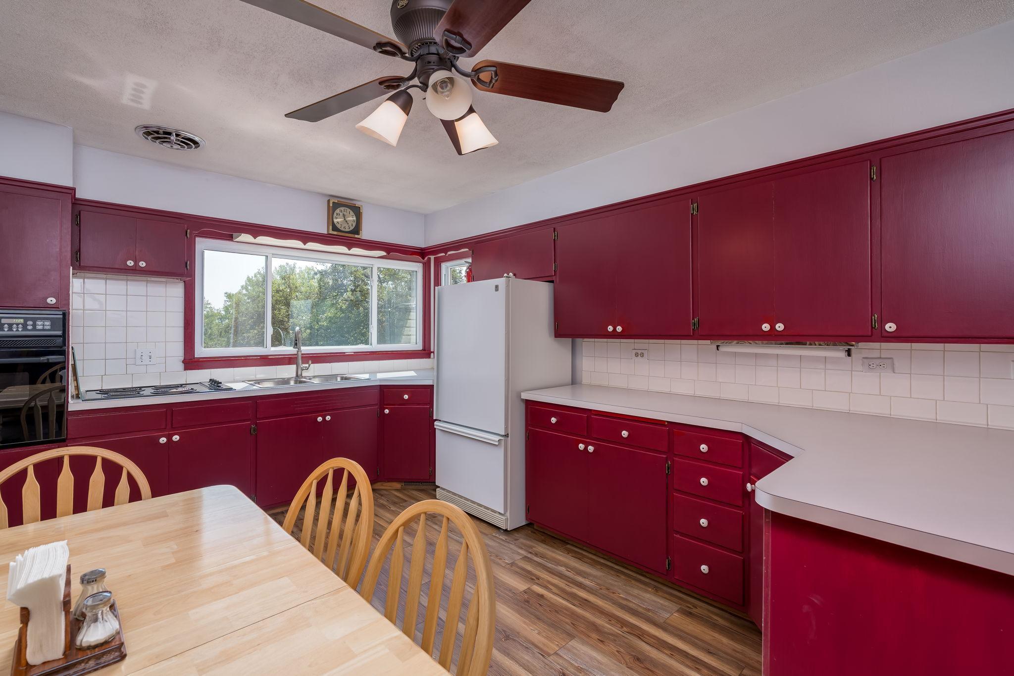13-web-or-mls-48186-belgrade-township-193.jpg
