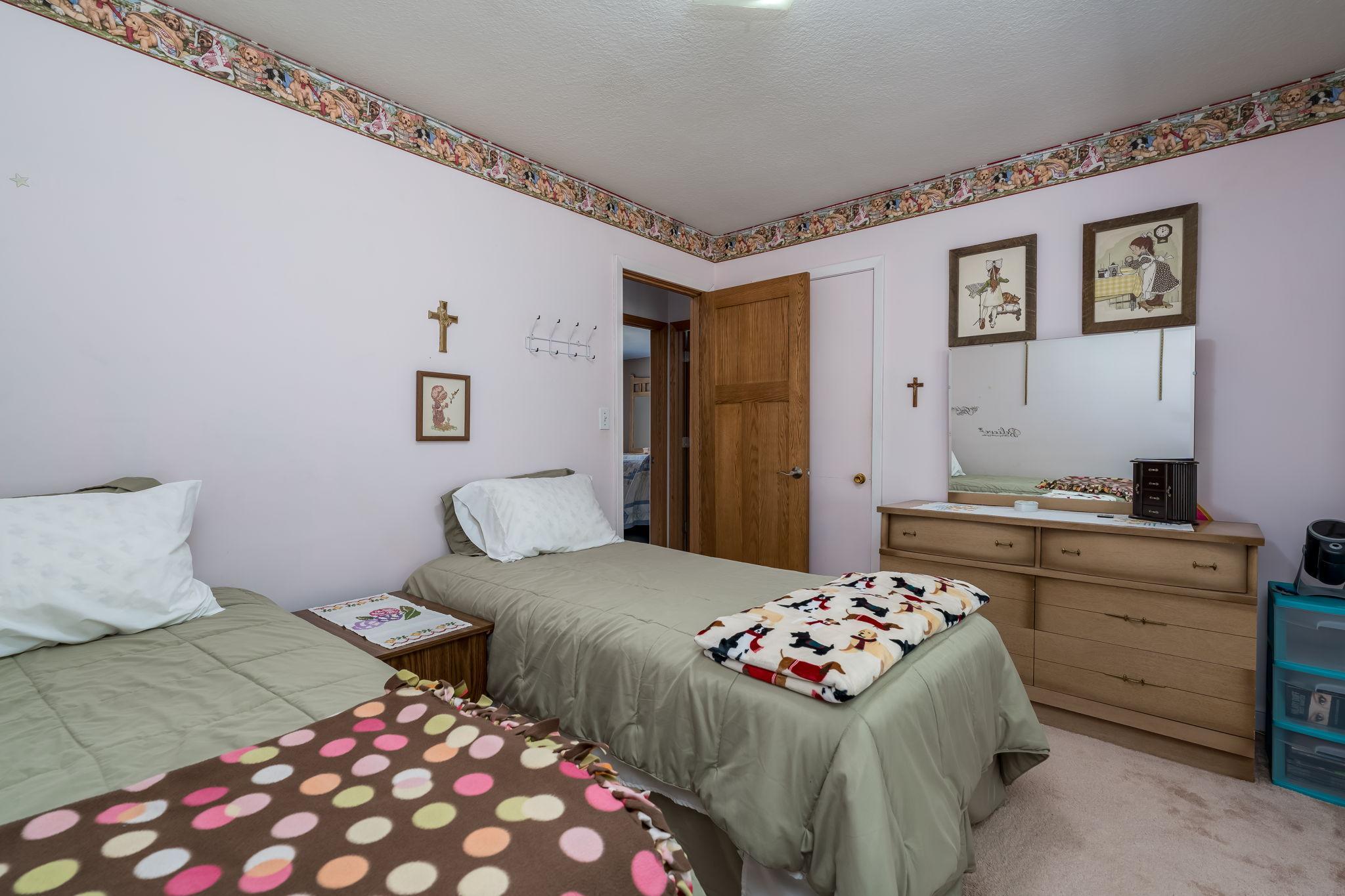 25-web-or-mls-48186-belgrade-township-193.jpg