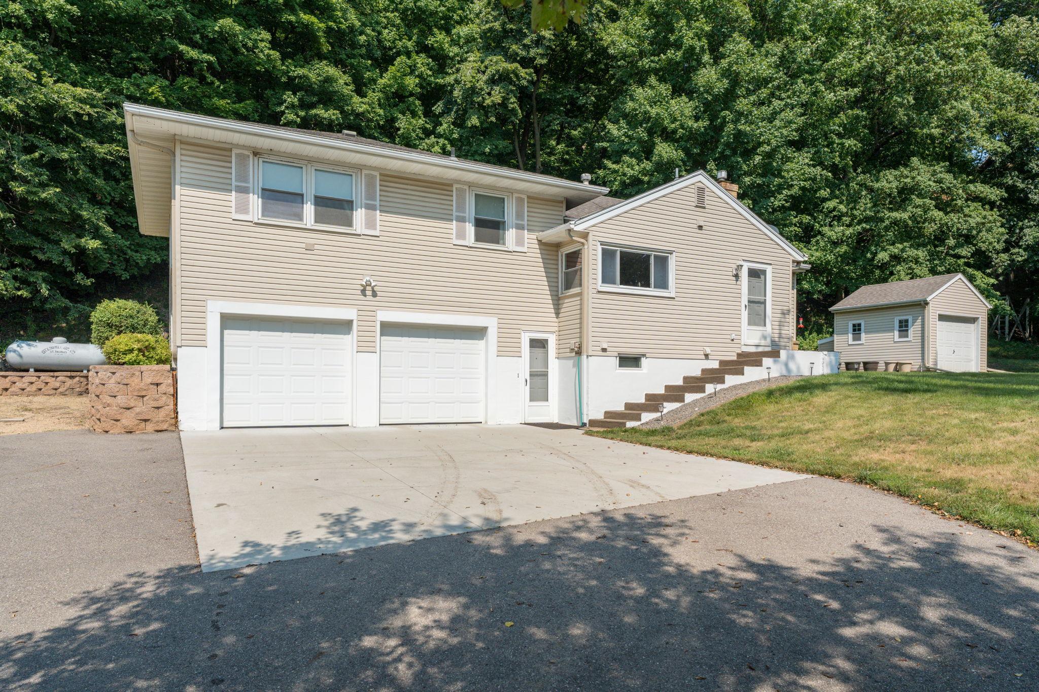 2-web-or-mls-48186-belgrade-township-193.jpg