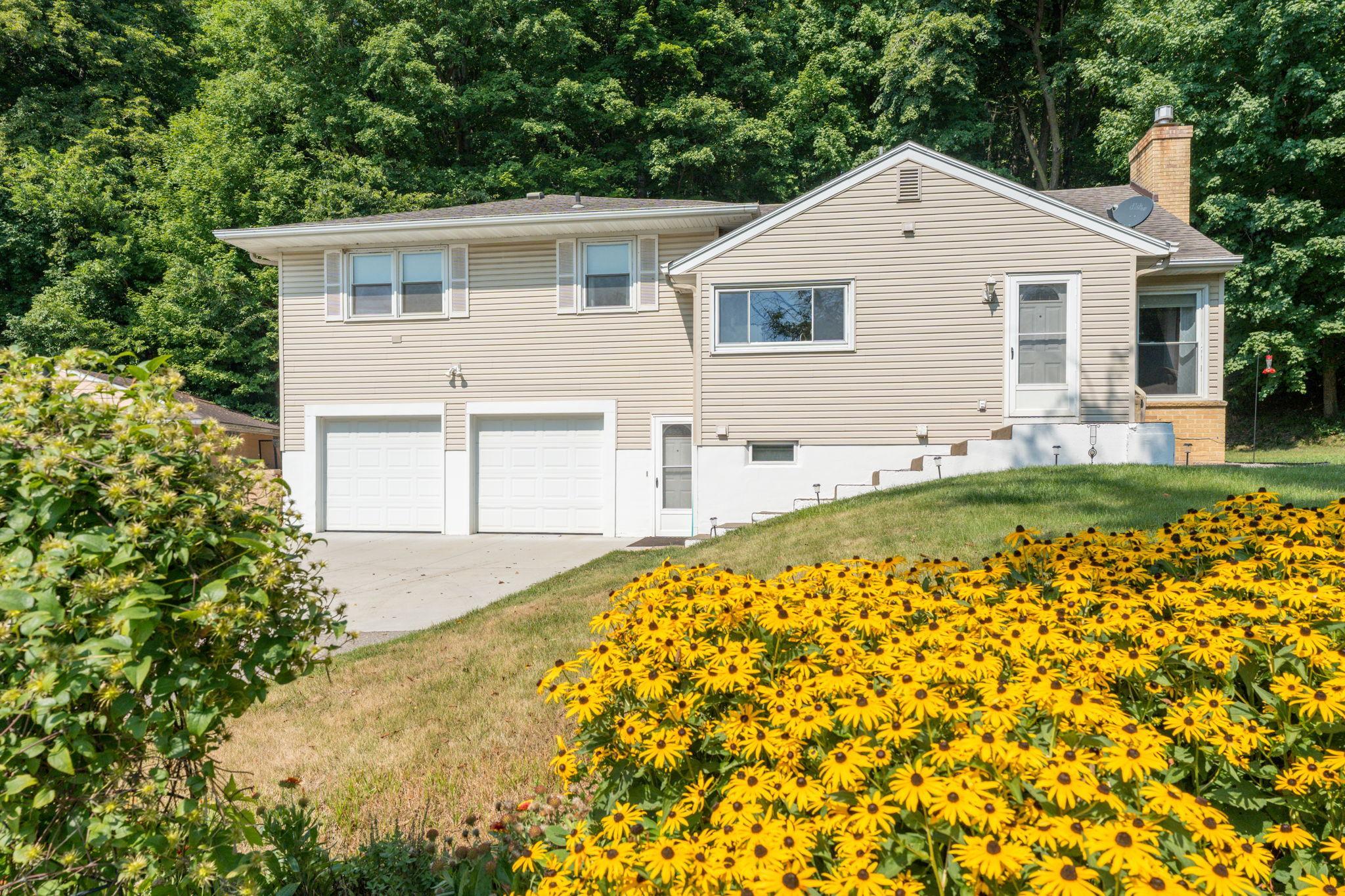 1-web-or-mls-48186-belgrade-township-193.jpg
