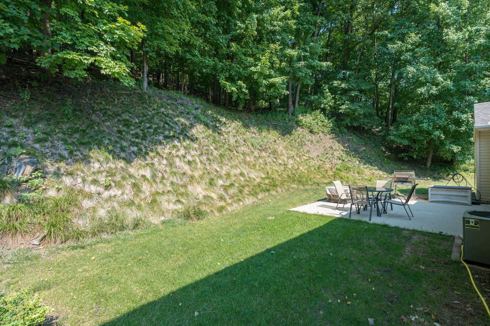 39-web-or-mls-48186-belgrade-township-193.jpg