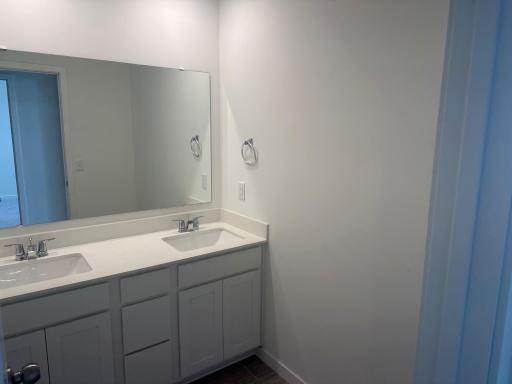 Secondary Bathroom.jpg