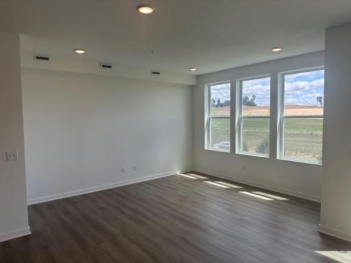 Great Sized Gathering Room.jpg