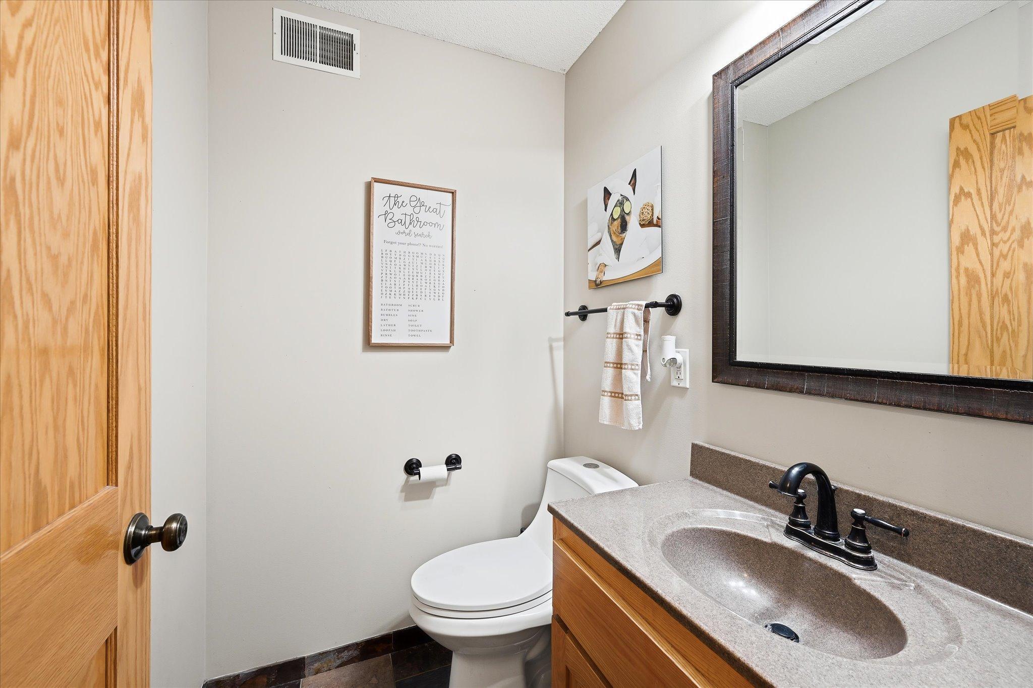 25-6592 Albert Ct [3281589]- 031.jpg