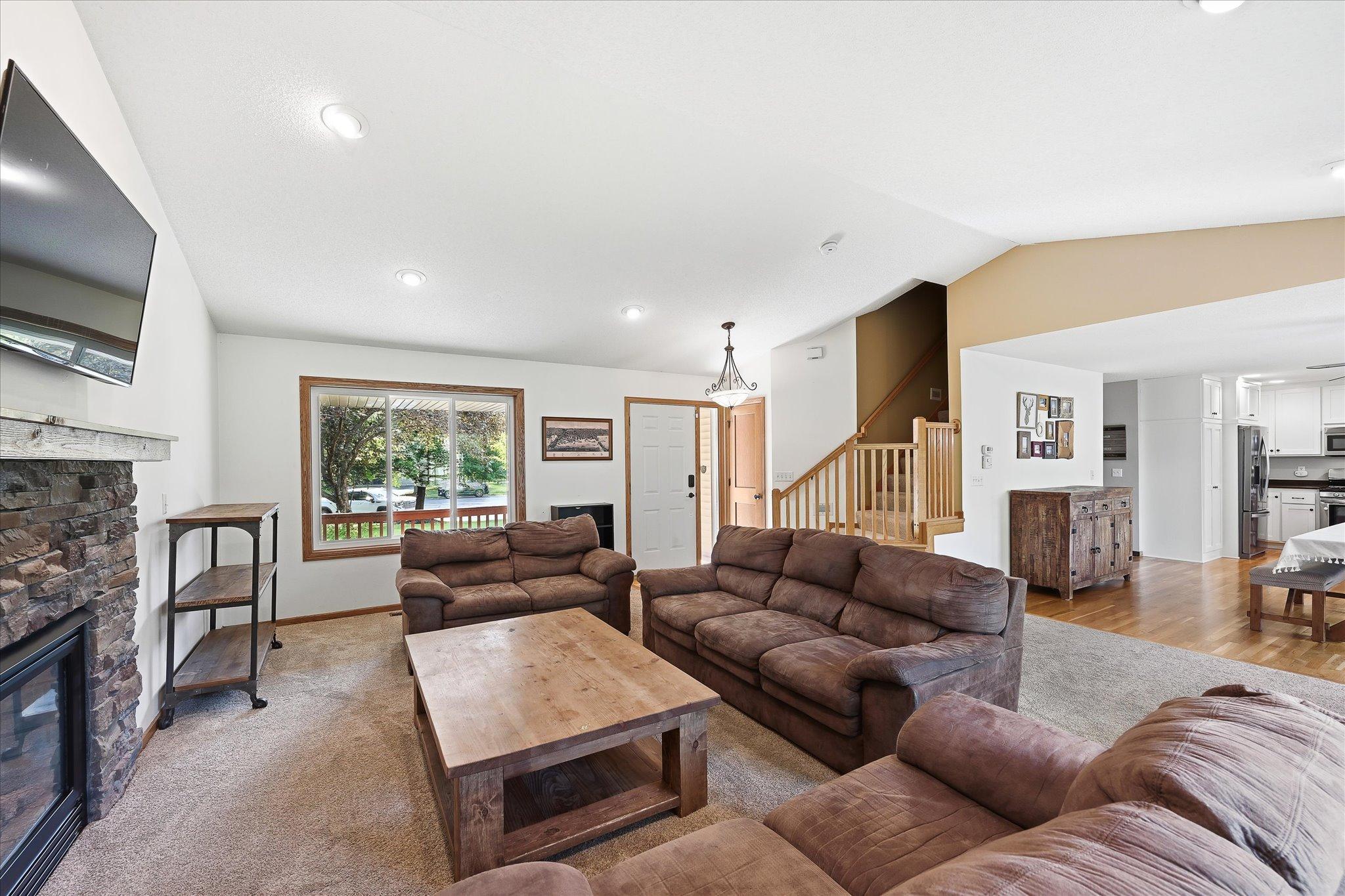 14-6592 Albert Ct [3281589]- 019.jpg