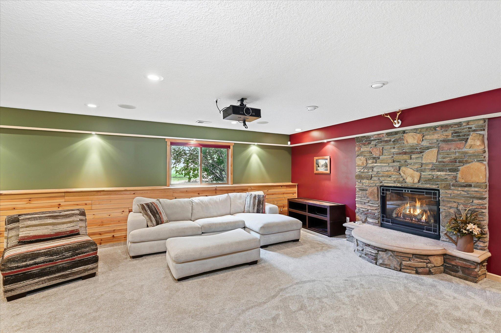 36-6592 Albert Ct [3281589]- 042.jpg