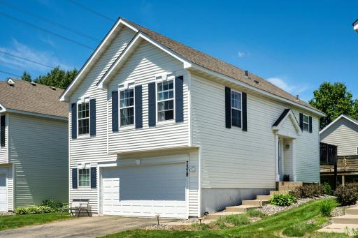 Photo for 7378 Windsor Drive N, Shakopee, MN 55379 - listing #7123294 7378 Windsor Drive N, Shakopee, MN 55379
