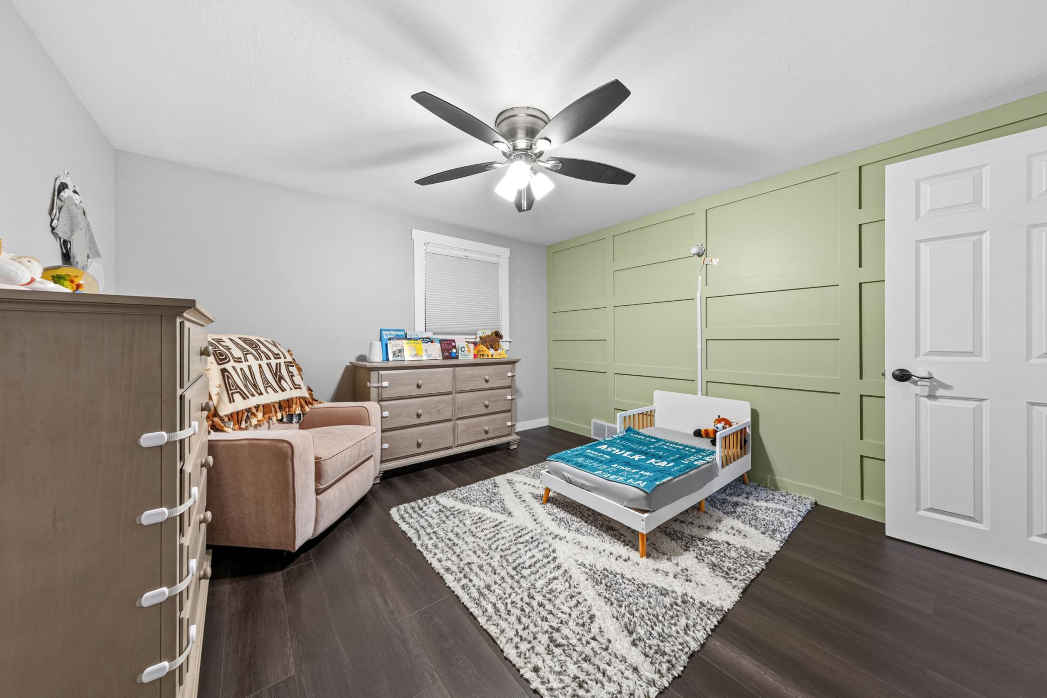 25 bedroom 2.jpg