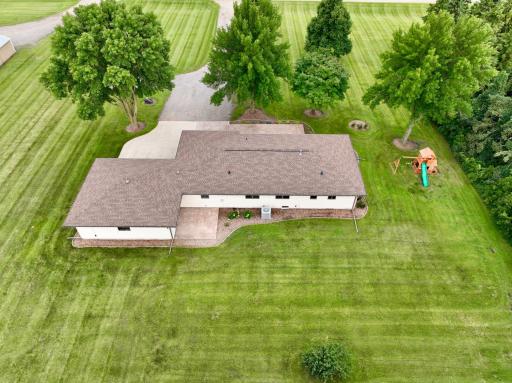 4910 210th Avenue SE, Lake Lillian, MN 56253