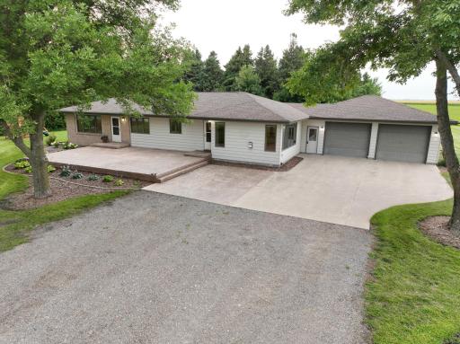4910 210th Avenue SE, Lake Lillian, MN 56253