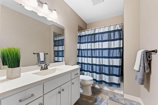 Main level full bath
