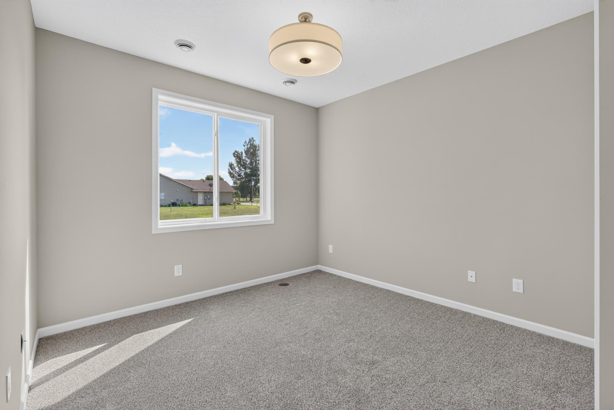 230 11th Ave S Princeton MN 16.jpg