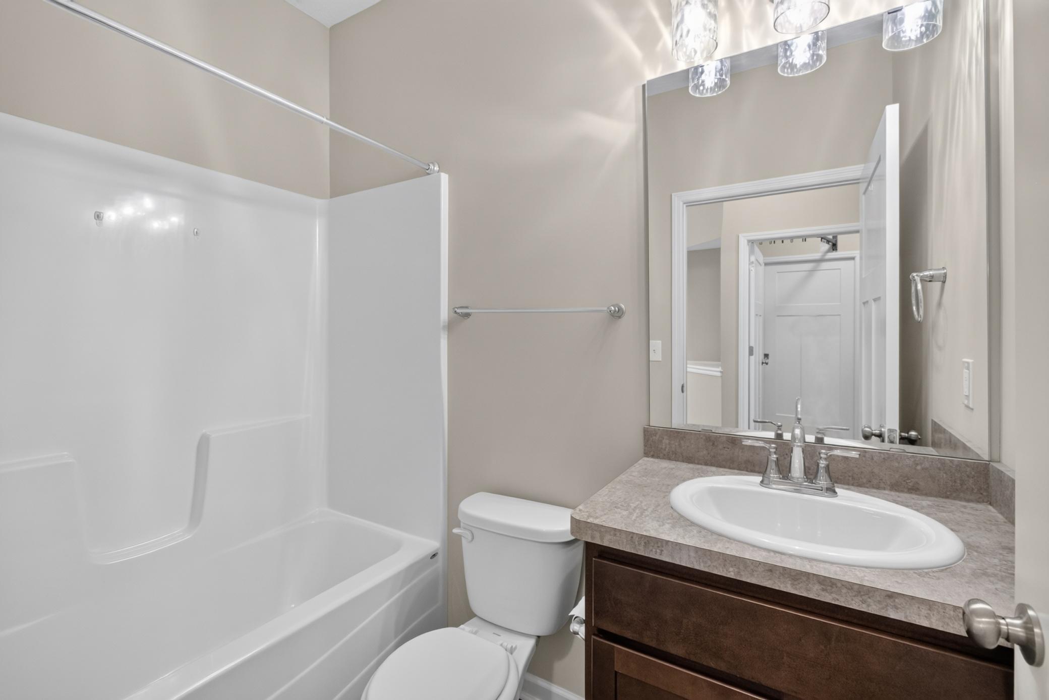 230 11th Ave S Princeton MN 7.jpg